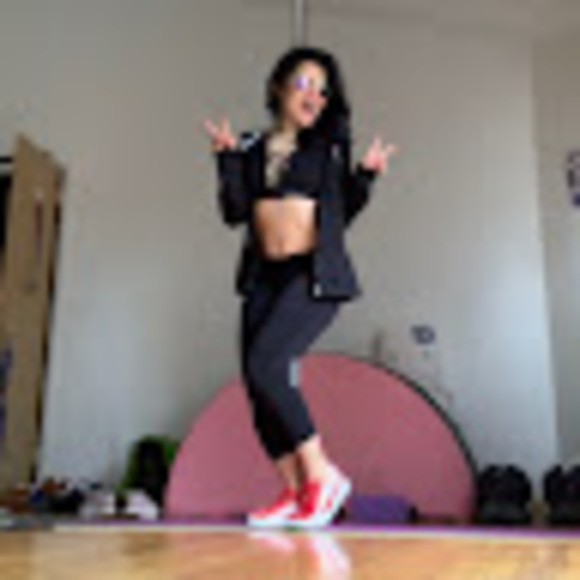 Meet your Posher, Kaimay1 - Picture 1 of 1